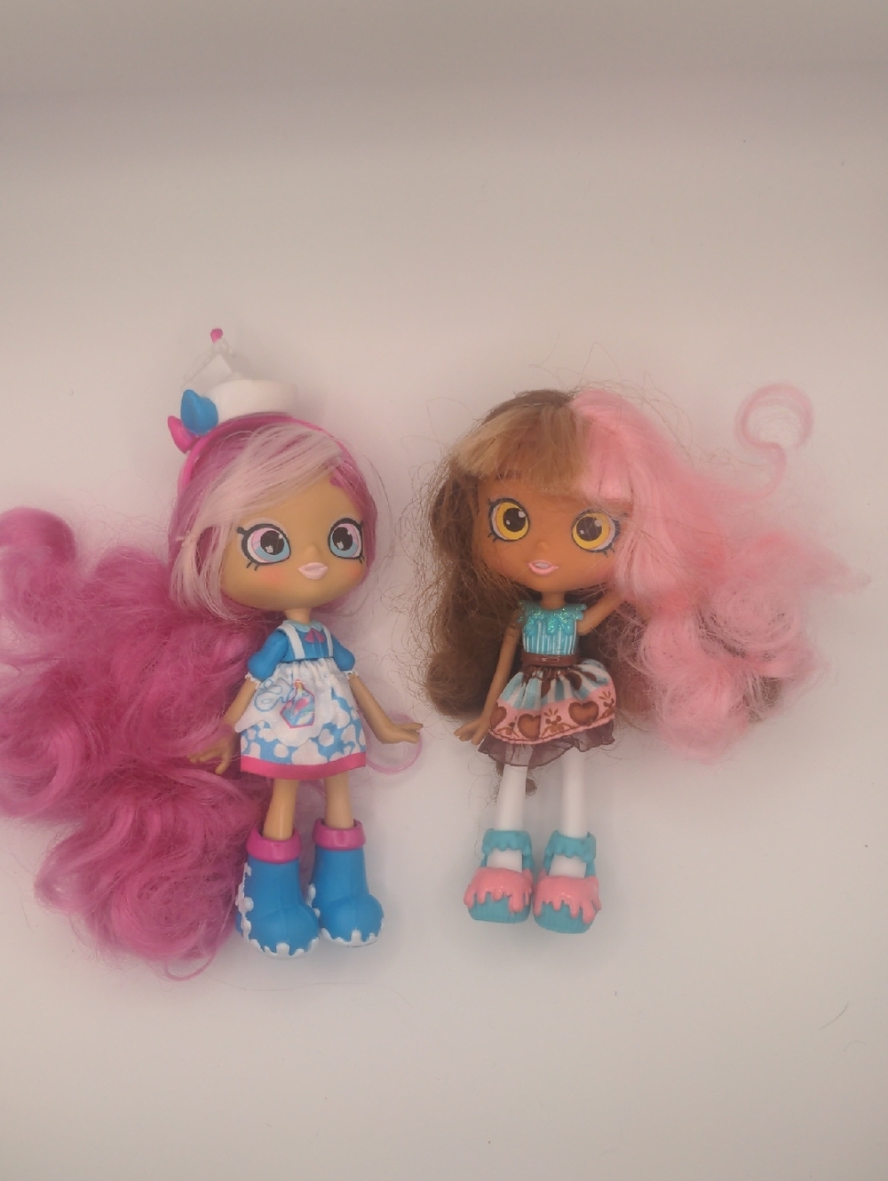 Two Shoppies Dolls